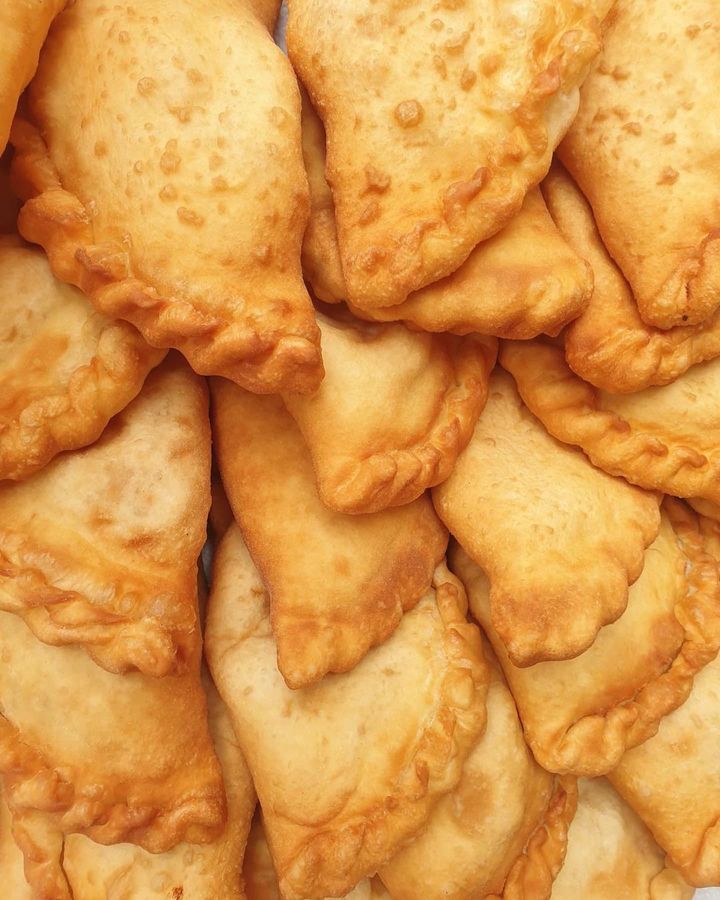 PATTERN PREFERITO ? #panzerotti ? @ladyferenza #panzerottipugliesi #panzerottifritti #panzerottitime #identitacoratina #barifood #olioevo #gastronomia #food #italianfood #traditionalfood #identitacoratina #