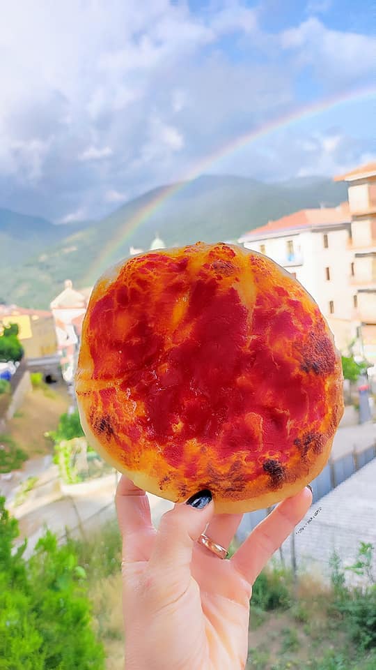 Pizzette Nostalgia Dopo averne tanto parlato,dopo averle preparate,dopo aver elencato tutti i pregi 