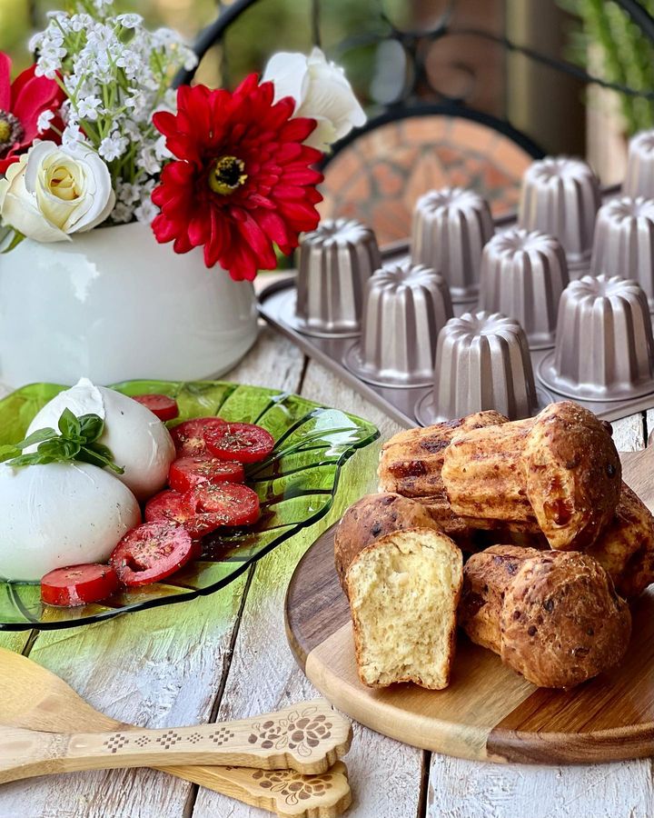 Buongiorno Amici ??‍? Altro week end nella morsa del caldo ? ormai è insostenibile ed insopportabile, aria condizionata 